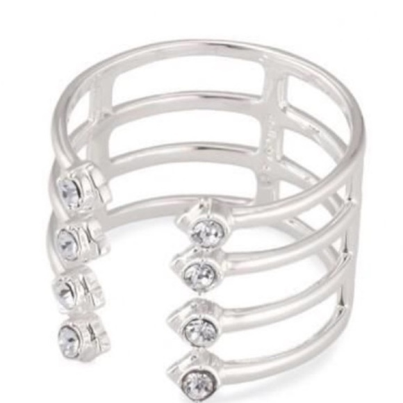 :: Stella & Dot SILVER Gemini Ring - Picture 3 of 6